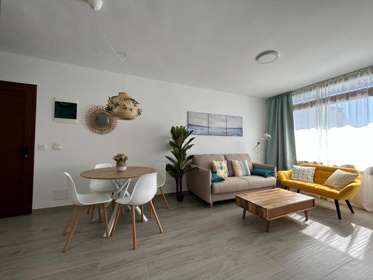 Apartamento Jameos-Los Molinos Costa Teguise, Lanzarote Buitenkant foto
